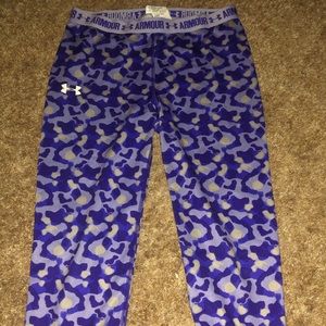 Purple and green printed Under Armour Capri’s